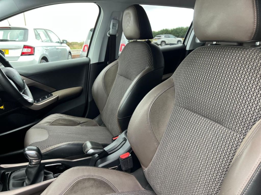 Used Peugeot 2008 2014 for sale - 77301532: Photo 20