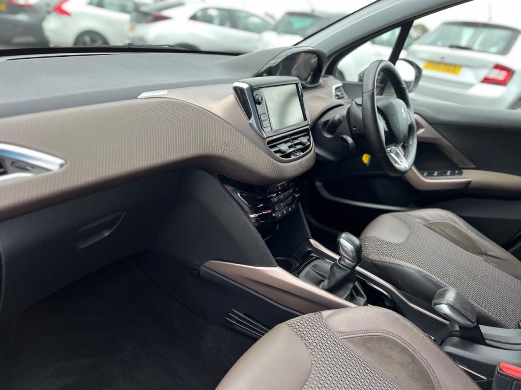 Used Peugeot 2008 2014 for sale - 77301532: Photo 21