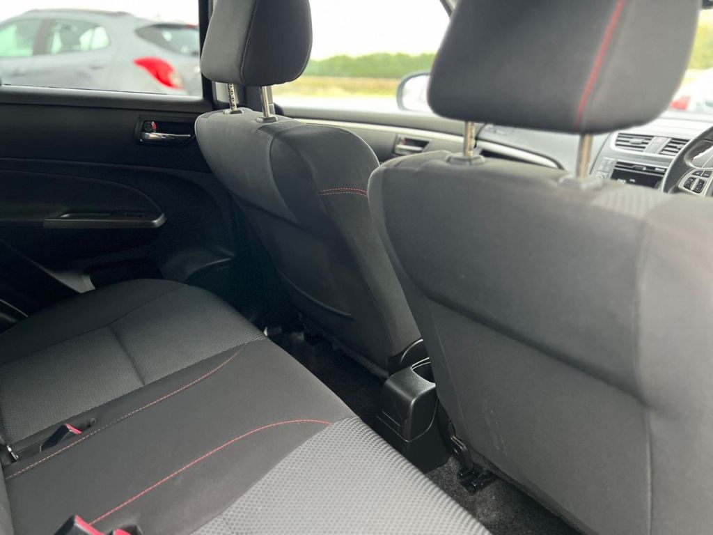 Used Suzuki Swift 2014 for sale - 76405758: Photo 10