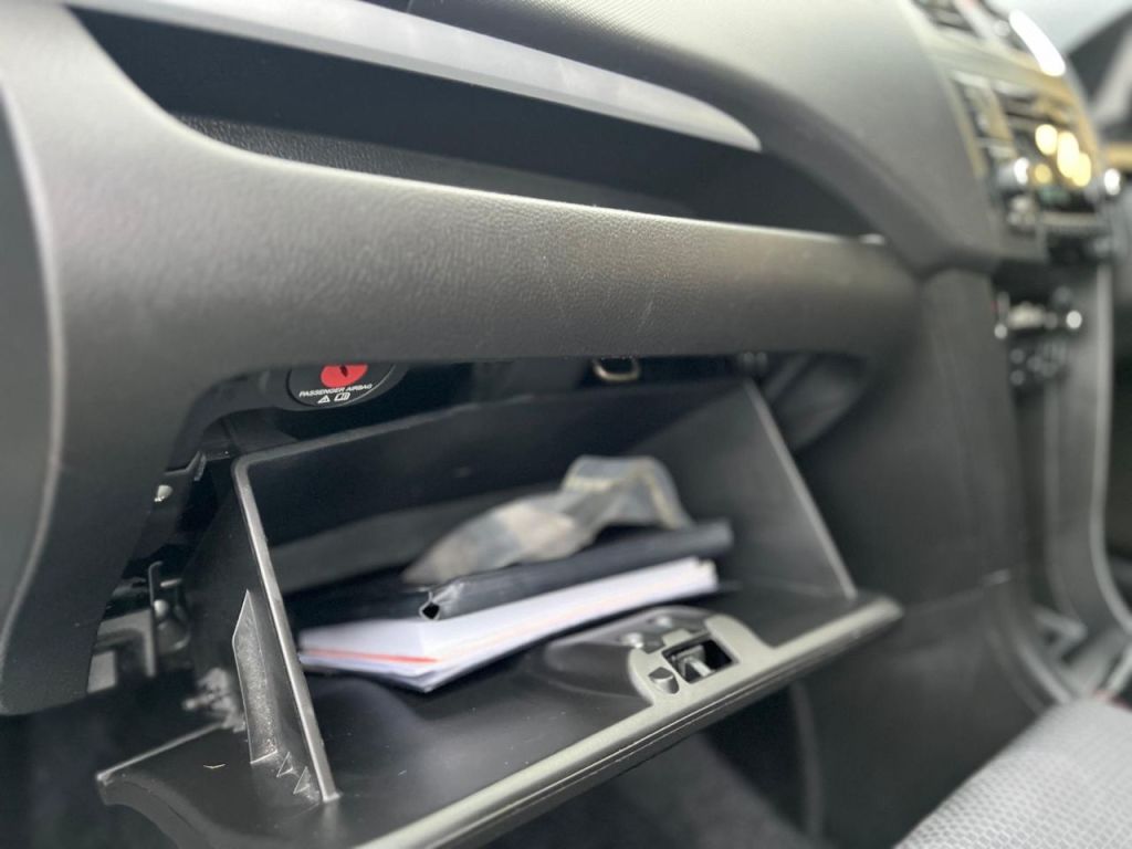 Used Suzuki Swift 2014 for sale - 76405758: Photo 16