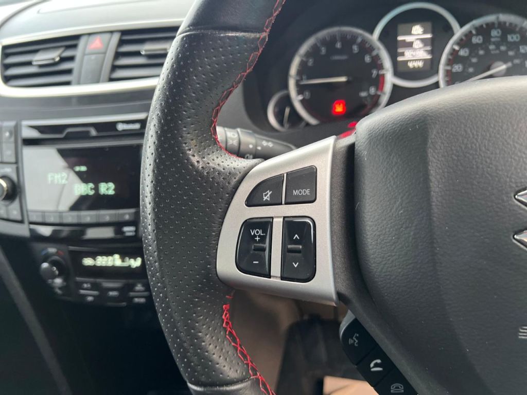 Used Suzuki Swift 2014 for sale - 76405758: Photo 20