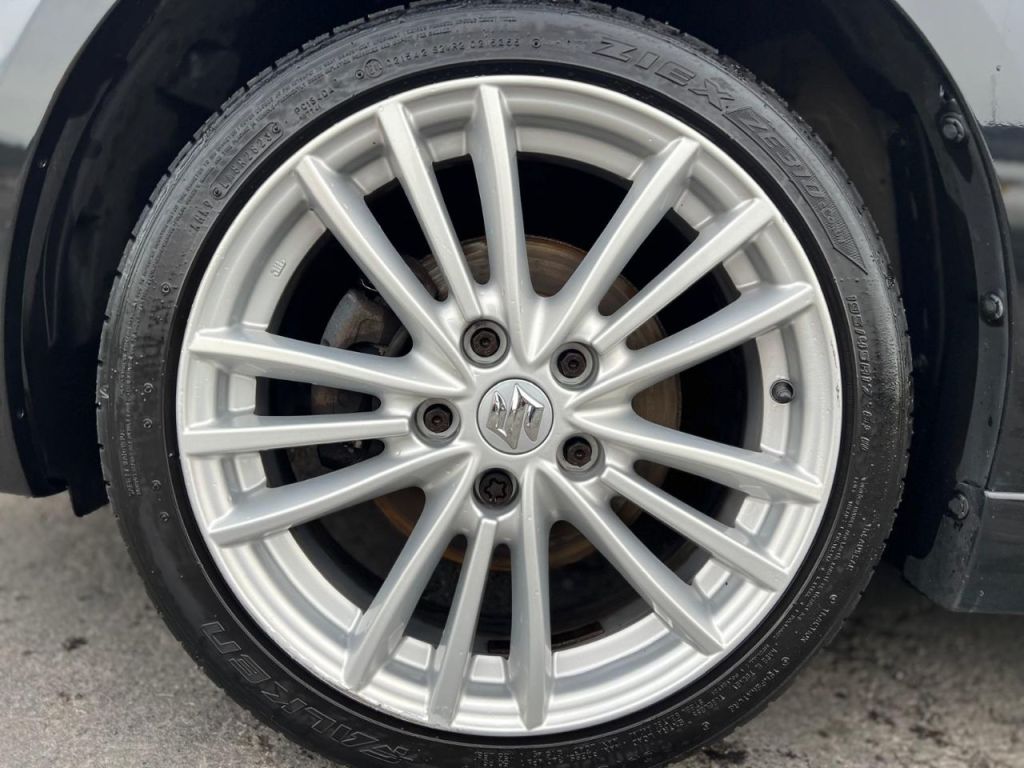 Used Suzuki Swift 2014 for sale - 76405758: Photo 25