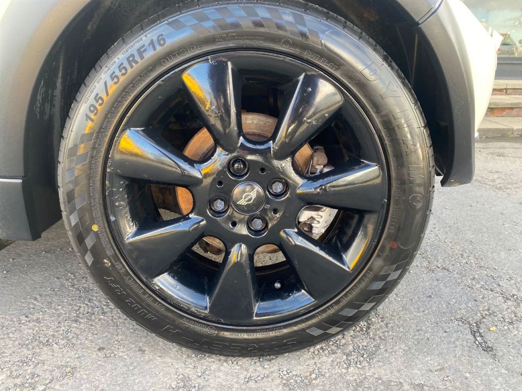 Used MINI Convertible 2006 for sale - 76405787: Photo 25