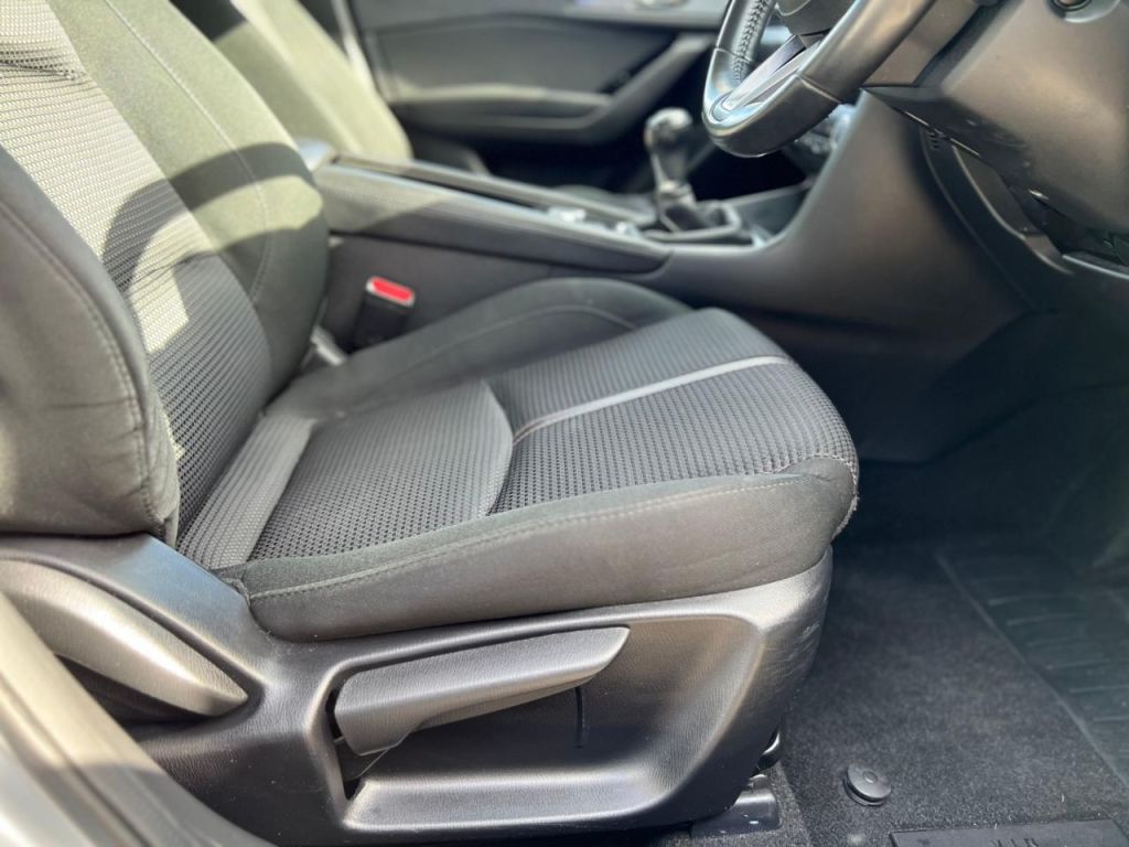 Used Mazda Mazda3 2017 for sale - 76080050: Photo 11