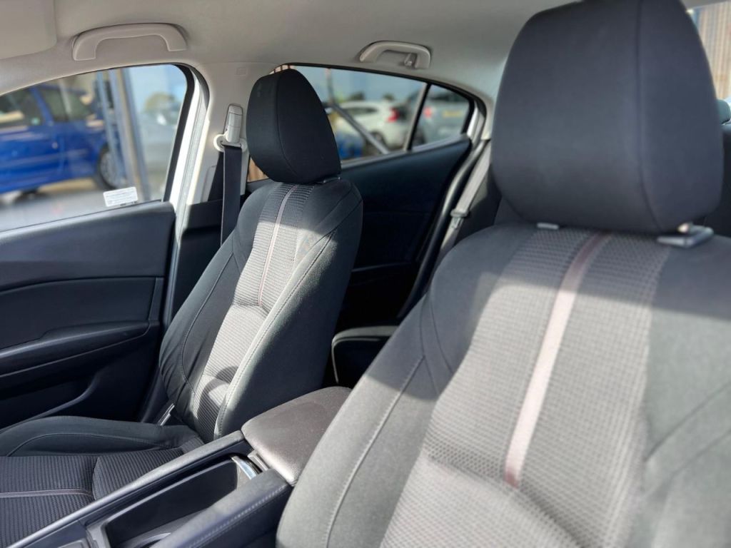 Used Mazda Mazda3 2017 for sale - 76080050: Photo 24