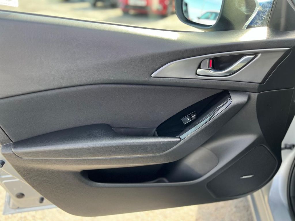 Used Mazda Mazda3 2017 for sale - 76080050: Photo 26