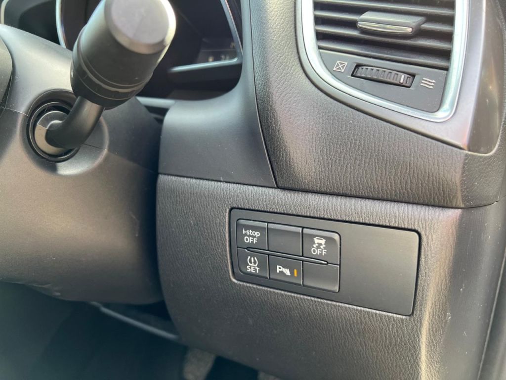 Used Mazda Mazda3 2017 for sale - 76080050: Photo 29