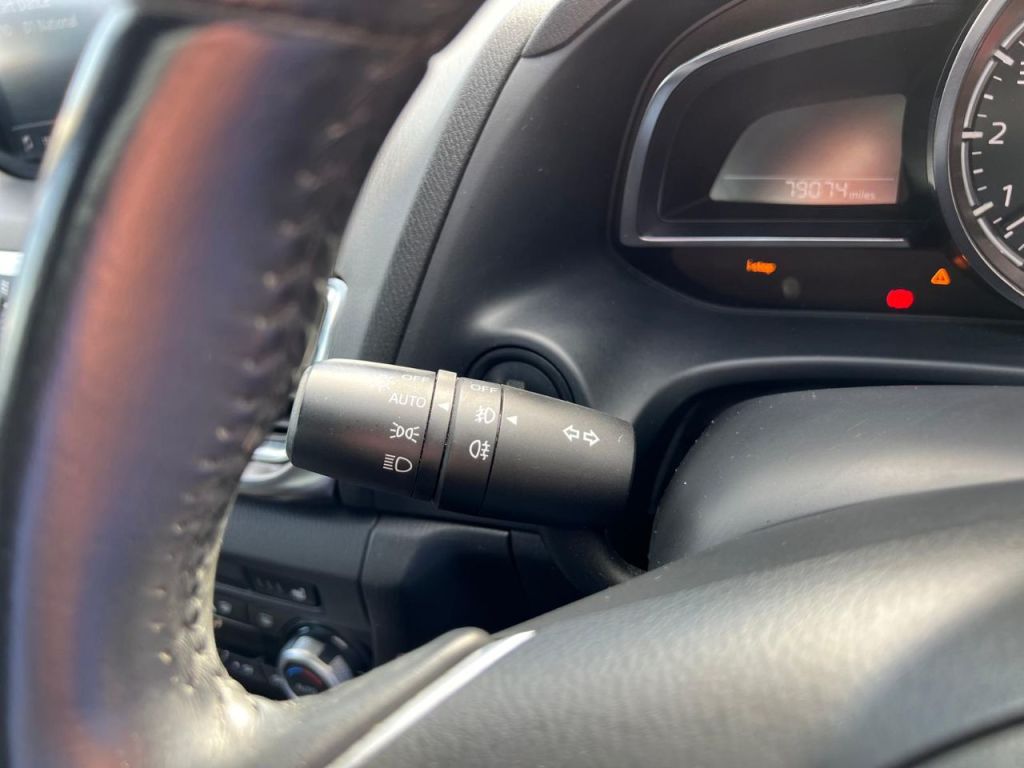 Used Mazda Mazda3 2017 for sale - 76080050: Photo 40