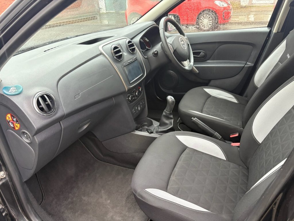 Used Dacia Sandero Stepway 2016 for sale - 77681153: Photo 12