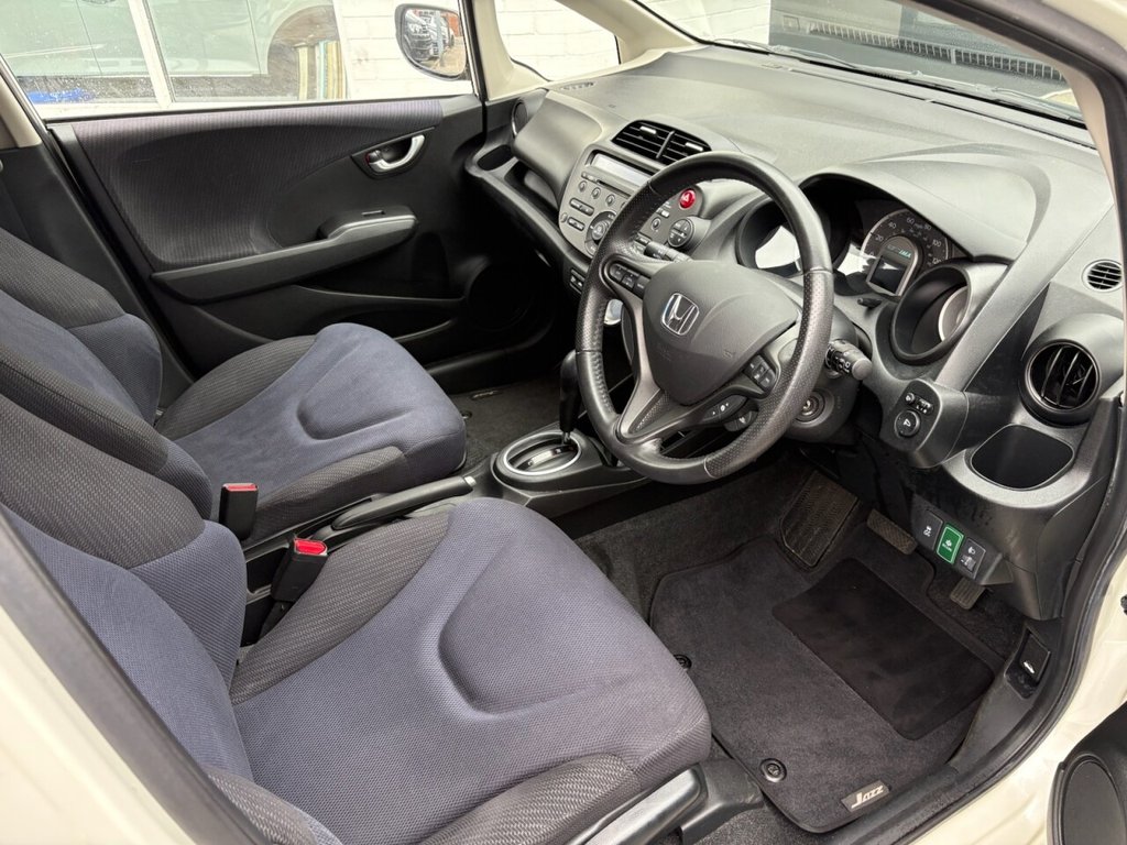 Used Honda Jazz 2015 for sale - 76256251: Photo 10