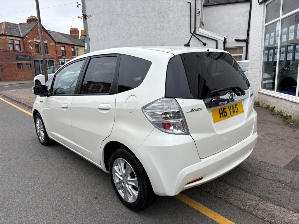 Used Honda Jazz 2015 for sale - 76256251: Photo 6