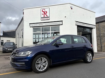 Used Volkswagen Golf 2018 for sale - 75947718: Photo