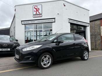 2013 (63) - 1.25 Zetec Hatchback 3dr Petrol Manual Euro 5 (82 ps)