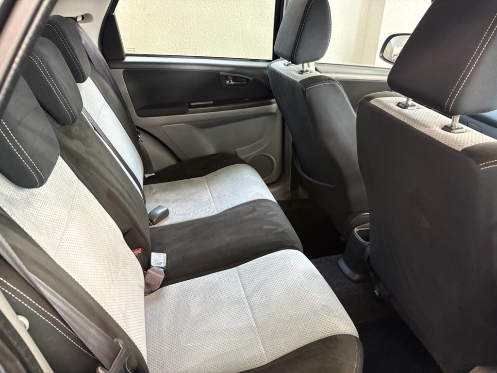 Used Suzuki SX4 2011 for sale - 78030015: Photo 15