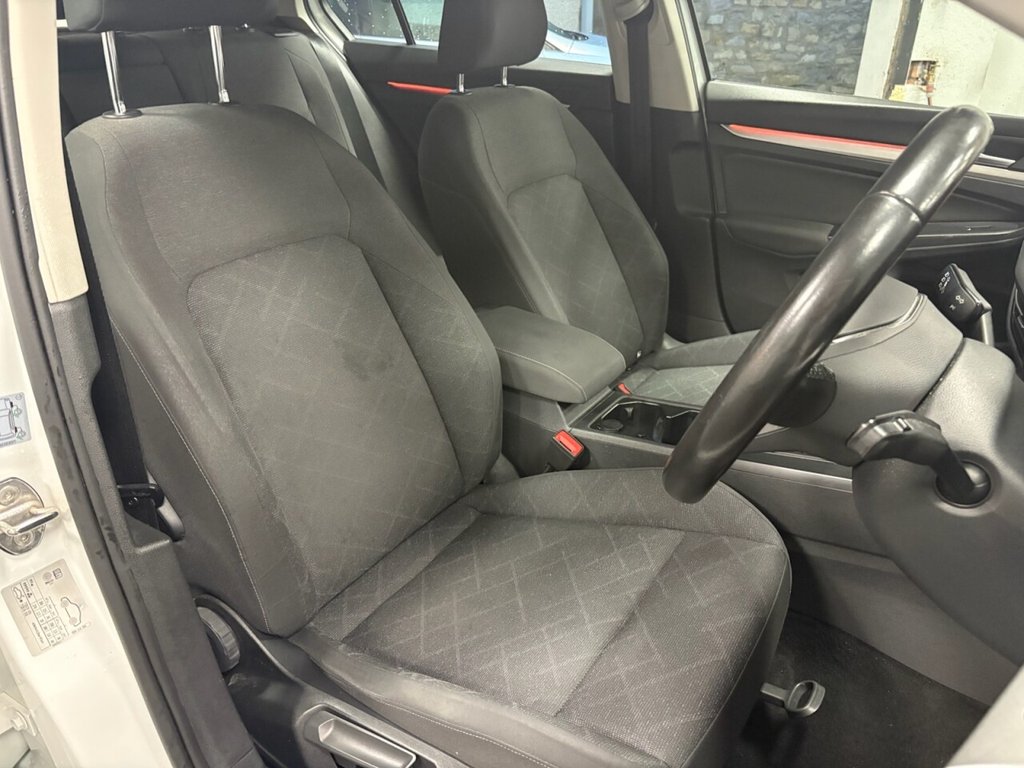 Used Volkswagen Golf 2020 for sale - 77139972: Photo 11