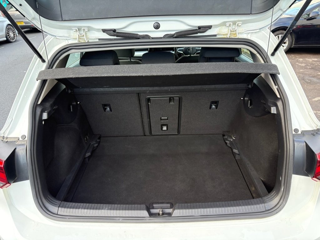 Used Volkswagen Golf 2020 for sale - 77139972: Photo 29