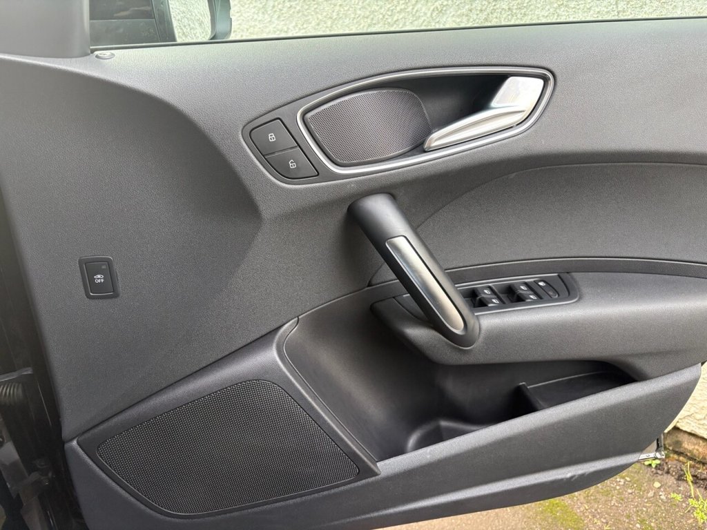 Used Audi A1 2013 for sale - 76962421: Photo 25