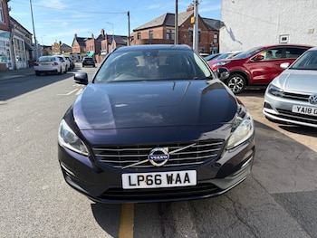 Used Volvo V60 2017 for sale - 79481733: Photo