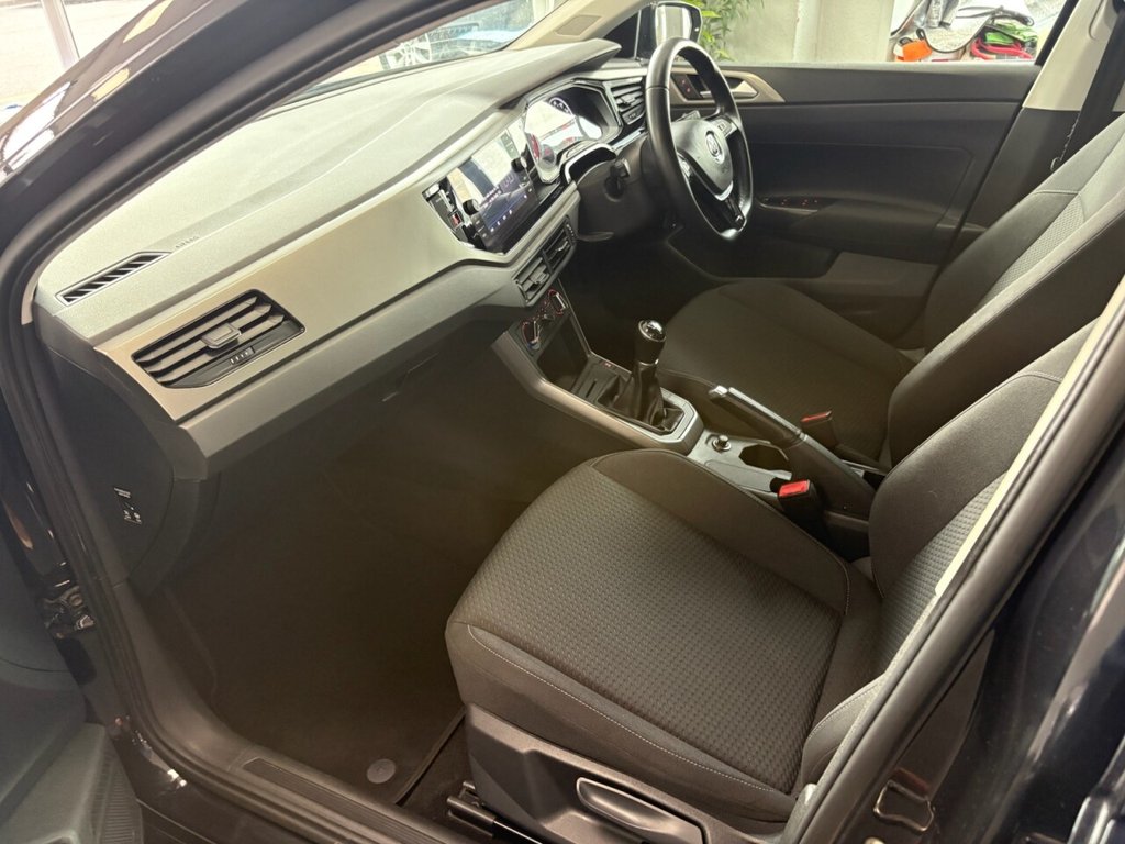 Used Volkswagen Polo 2018 for sale - 76202749: Photo 12