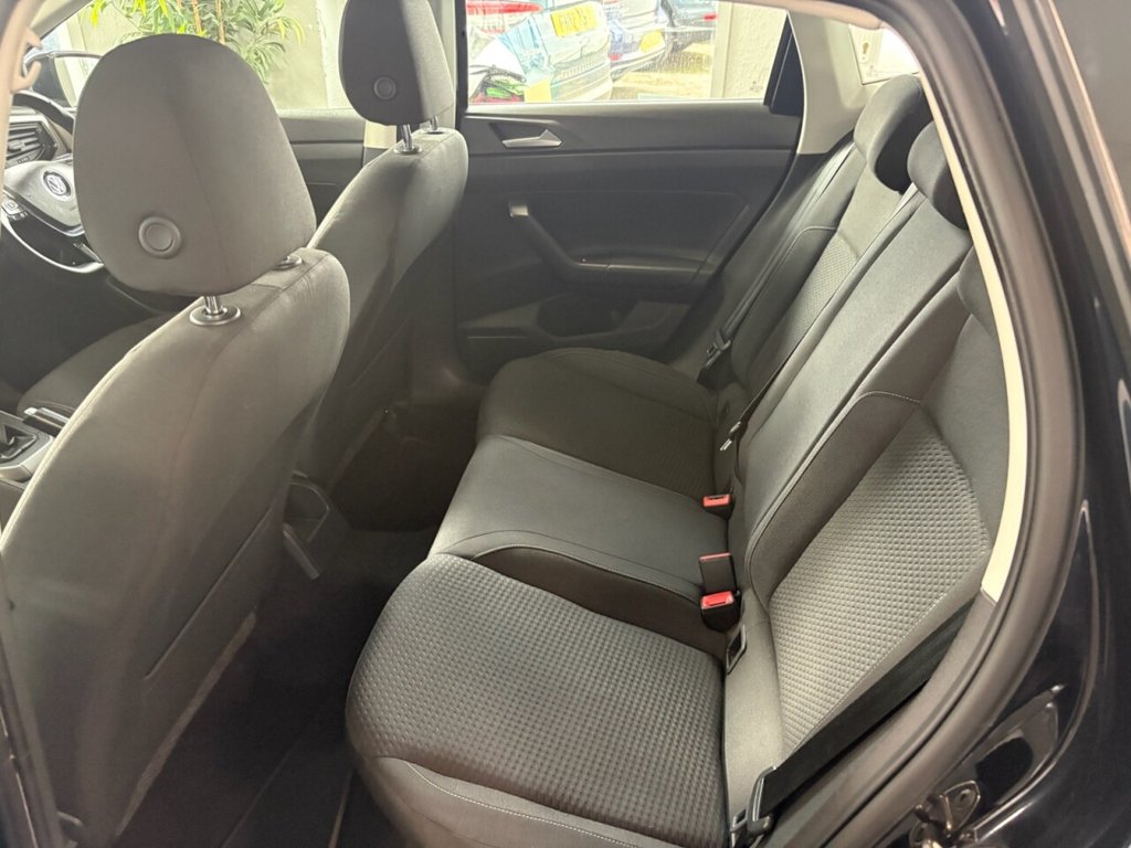 Used Volkswagen Polo 2018 for sale - 76202749: Photo 14