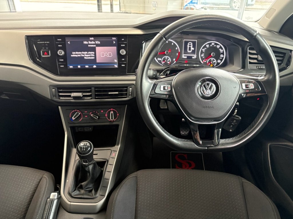 Used Volkswagen Polo 2018 for sale - 76202749: Photo 16