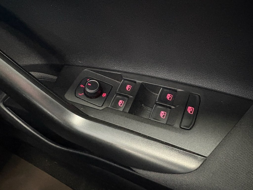 Used Volkswagen Polo 2018 for sale - 76202749: Photo 21