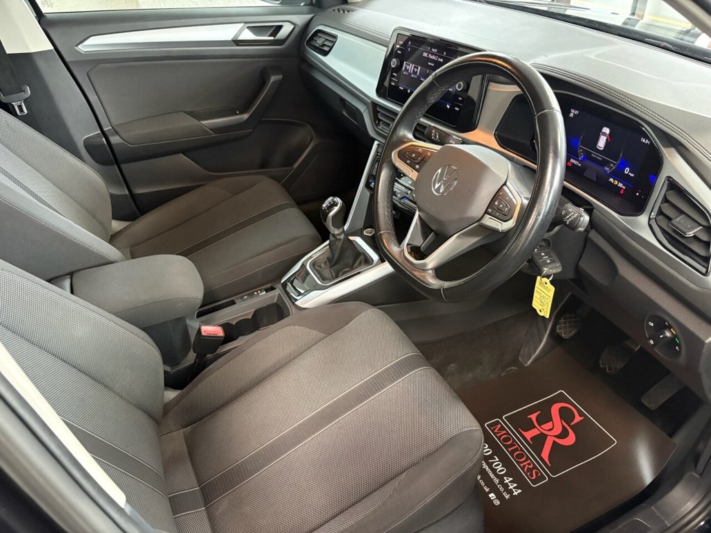 Used Volkswagen T-Roc 2022 for sale - 76111976: Photo 10