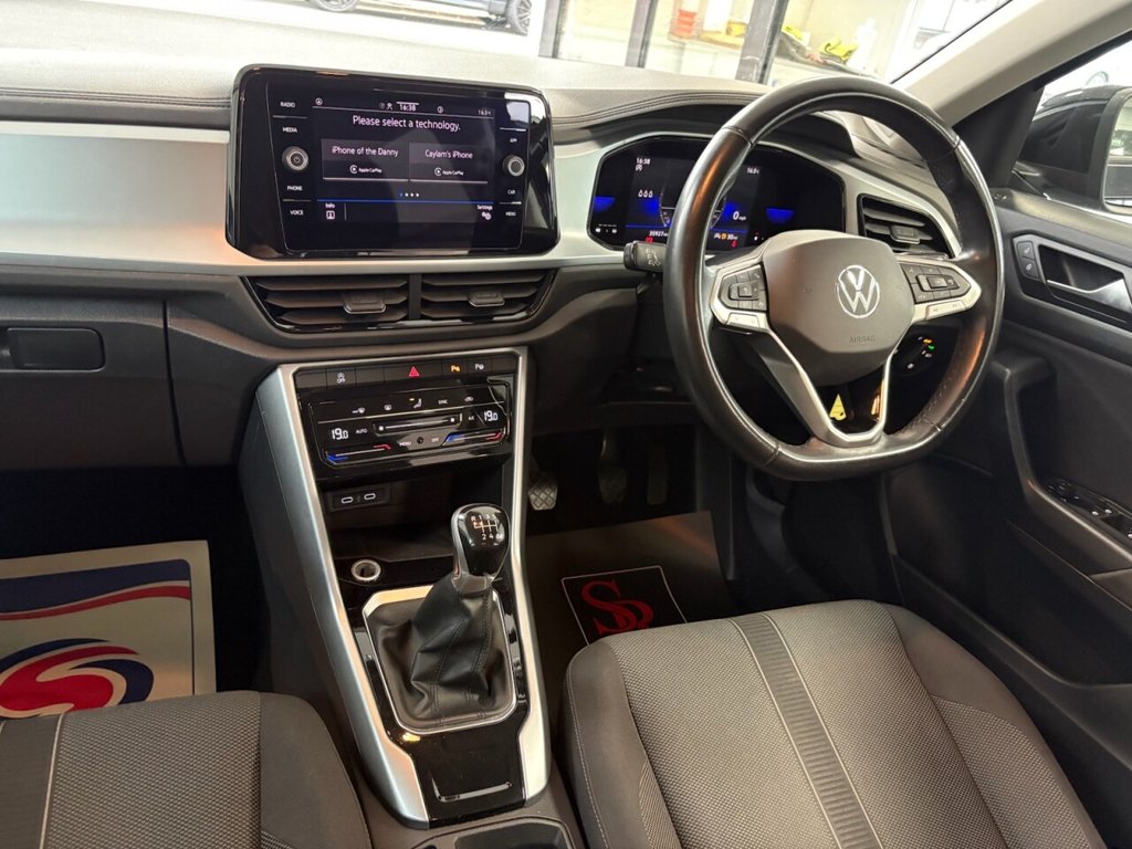 Used Volkswagen T-Roc 2022 for sale - 76111976: Photo 18