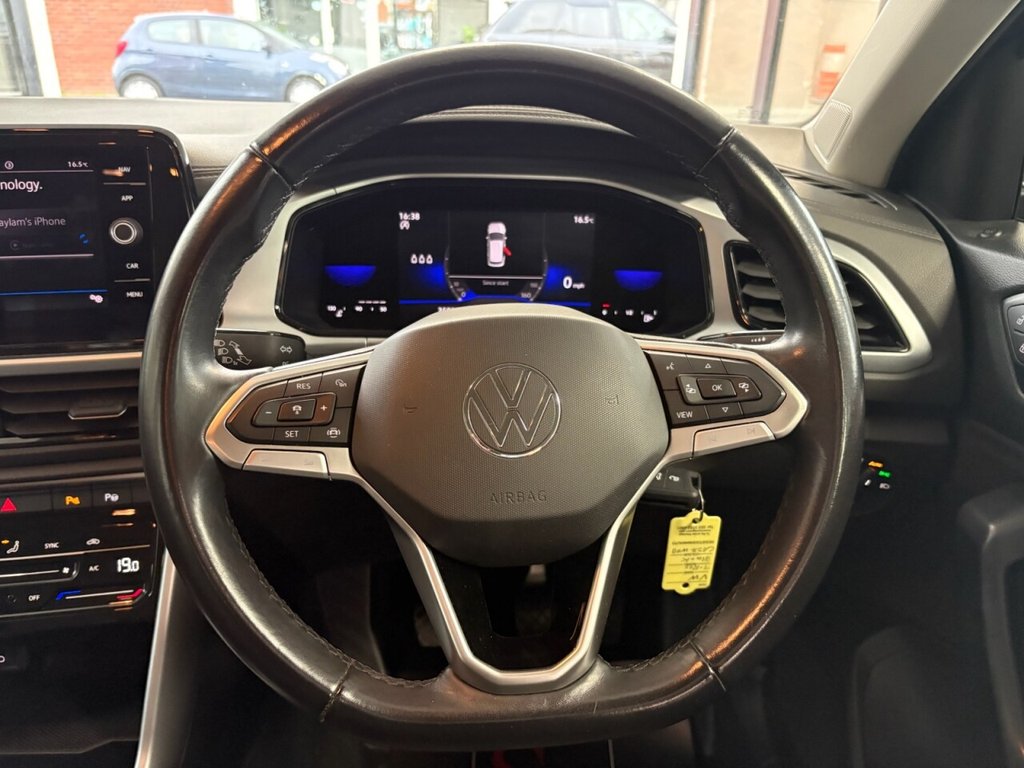 Used Volkswagen T-Roc 2022 for sale - 76111976: Photo 19