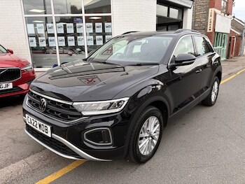 Used Volkswagen T-Roc 2022 for sale - 76111976: Photo 4