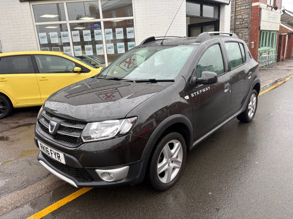Used Dacia Sandero Stepway 2016 for sale - 77976518: Photo 4
