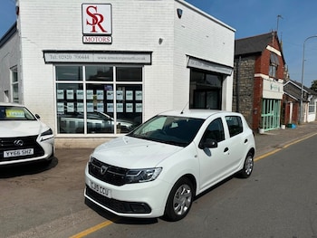 Used Dacia Sandero 2019 for sale - 79371160: Photo