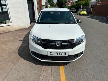 Used Dacia Sandero 2019 for sale - 79371160: Photo