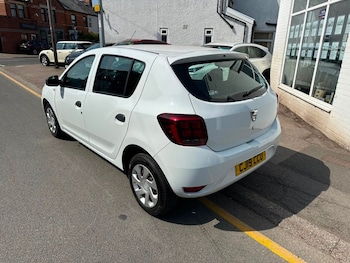 Used Dacia Sandero 2019 for sale - 79371160: Photo