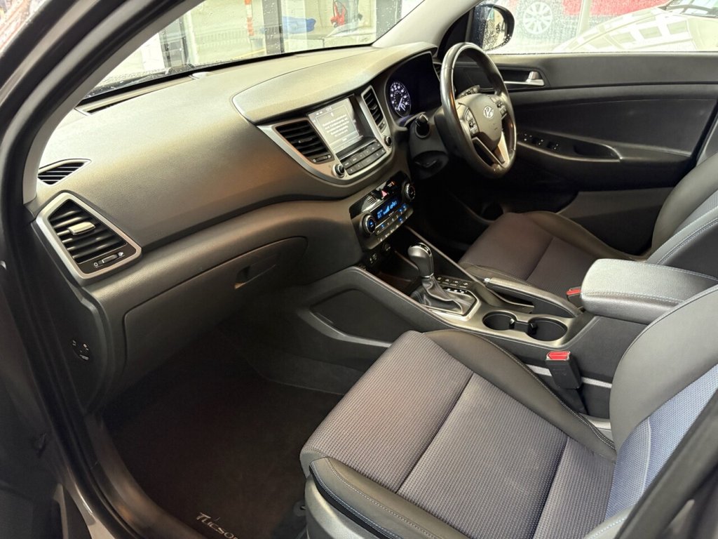 Used Hyundai TUCSON 2017 for sale - 76132361: Photo 12