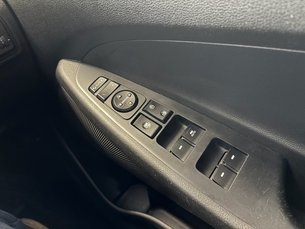 Used Hyundai TUCSON 2017 for sale - 76132361: Photo 25