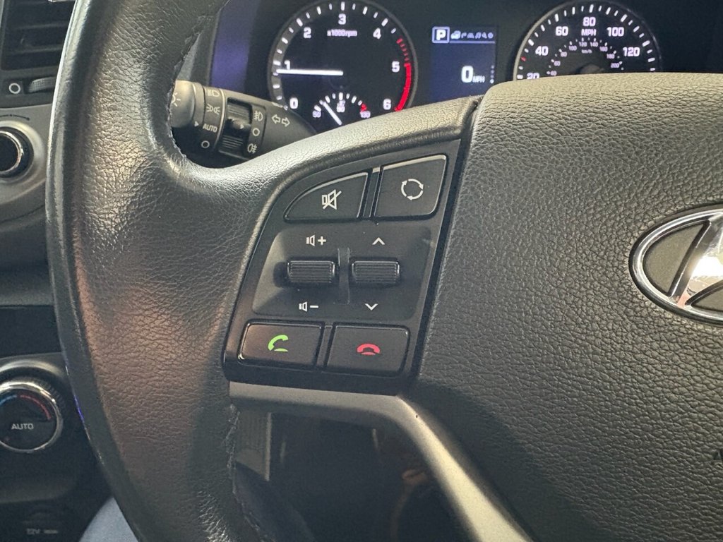 Used Hyundai TUCSON 2017 for sale - 76132361: Photo 27