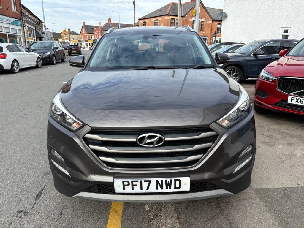 Used Hyundai TUCSON 2017 for sale - 76132361: Photo 3