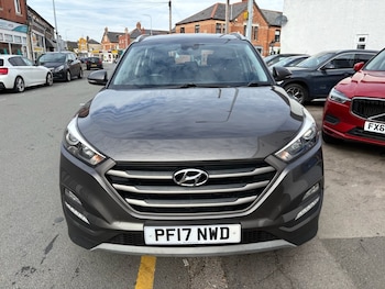 Used Hyundai TUCSON 2017 for sale - 76132361: Photo 3