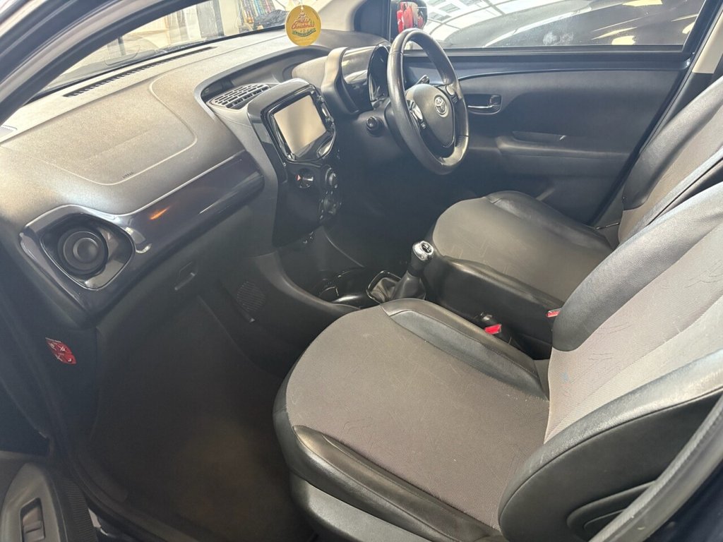 Used Toyota AYGO 2015 for sale - 77072807: Photo 11