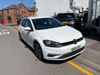 Used Volkswagen Golf 2019 for sale - 75433300: Photo
