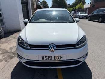 Used Volkswagen Golf 2019 for sale - 75433300: Photo