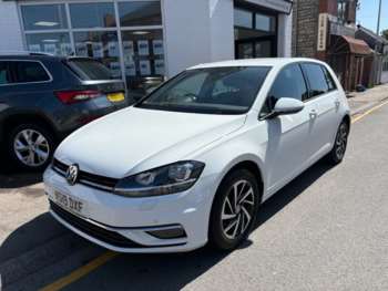 Used Volkswagen Golf 2019 for sale - 75433300: Photo
