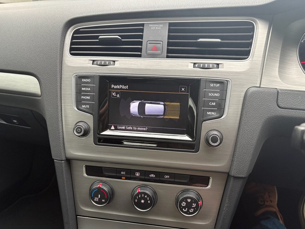 Used Volkswagen Golf 2015 for sale - 77806832: Photo 19