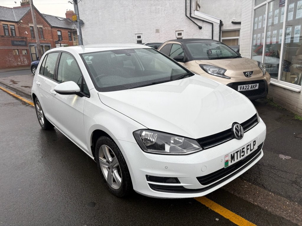 Used Volkswagen Golf 2015 for sale - 77806832: Photo 2