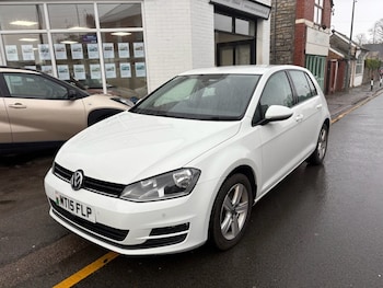 Used Volkswagen Golf 2015 for sale - 77806832: Photo