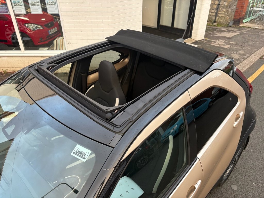 Used Toyota Aygo X 2022 for sale - 77792159: Photo 20