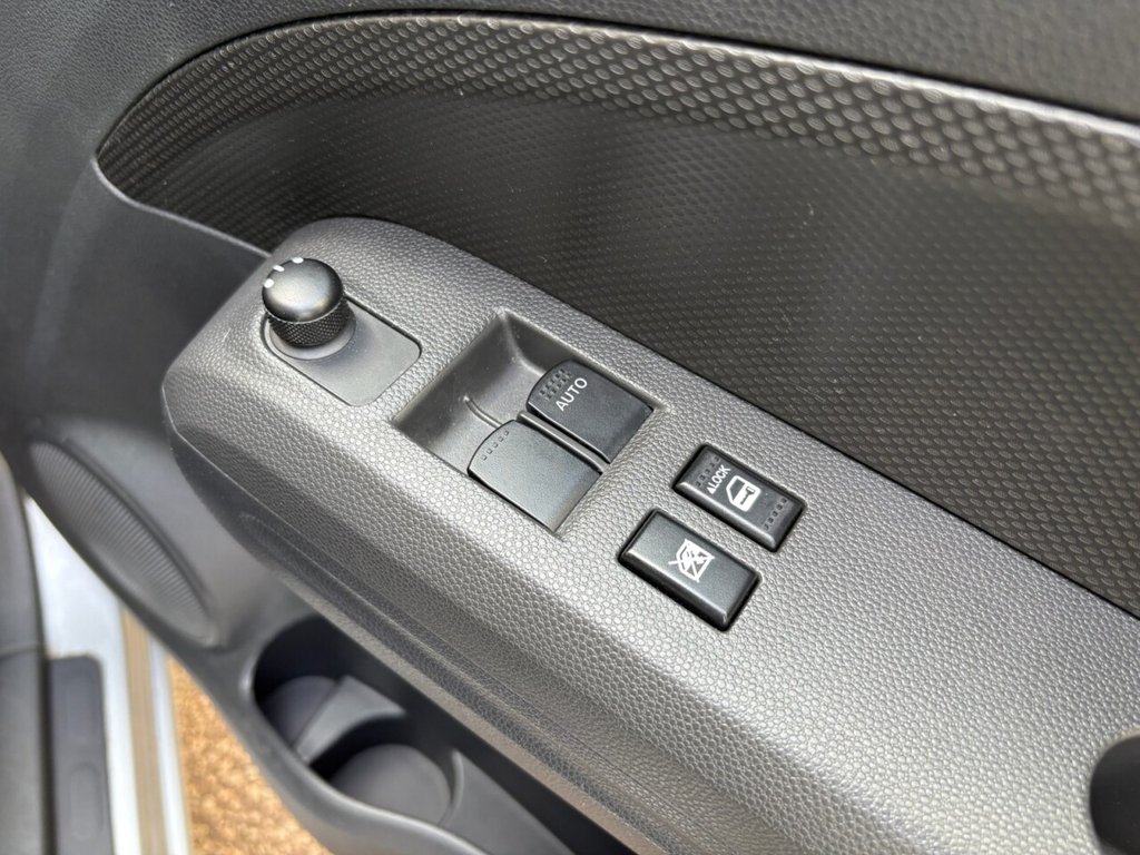 Used Vauxhall Agila 2011 for sale - 77967269: Photo 21