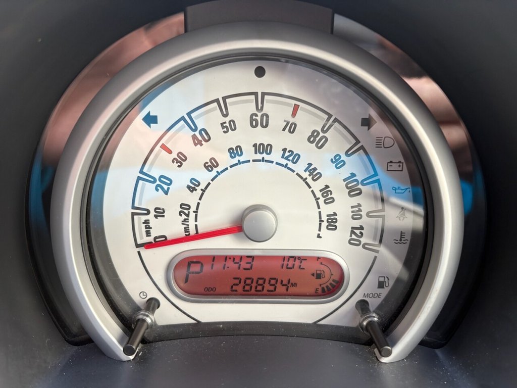 Used Vauxhall Agila 2011 for sale - 77967269: Photo 23