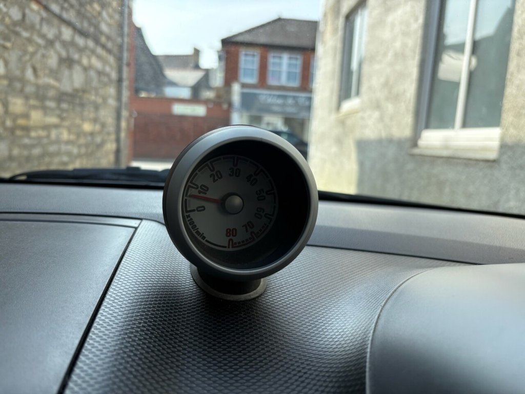 Used Vauxhall Agila 2011 for sale - 77967269: Photo 26